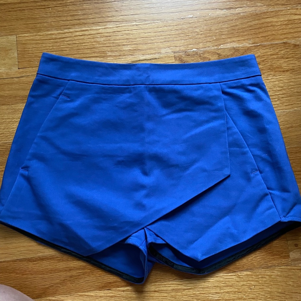 Express Skort